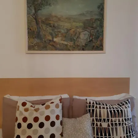 Di Omero Apartment *